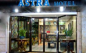Astra Hotel เบรุต Exterior photo