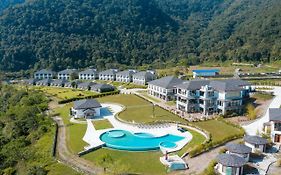 Mountain Glory Forest Resort โพคารา Exterior photo