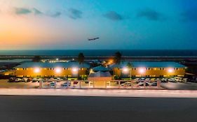 Curacao Airport Hotel วิลเลมสตัด Exterior photo