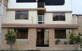 Nasca Travel One Hostel นัซกา Exterior photo