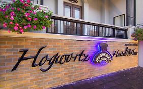 Hogwortz Hostel Krabi Exterior photo