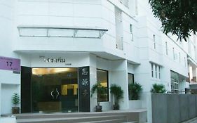 รัชดา เซเวนทีน เพลซ Hotel กรุงเทพมหานคร Exterior photo