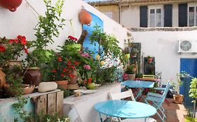 Au Petit Chez Soi Hostel กาซีส์ Exterior photo