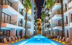 สุรินทร์บีช เรสซิเดนซ์ Hotel หาดสุรินทร์ Exterior photo