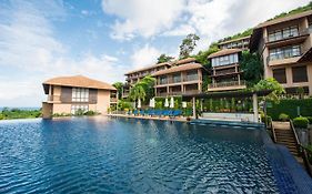 กะรน ภูนาคา รีสอร์ต  Hotel Karon Exterior photo