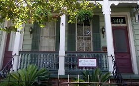 Garden District Bed And Breakfast นิวออร์ลีนส์ Exterior photo