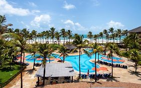 Beach Park Resort - Suites อากีราซ Exterior photo
