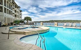 Lakefront Lago Vista Condo With Resort Amenities! Exterior photo