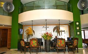 Palm Club Hotel อาบีจาน Exterior photo