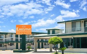 Executive Inn & Kitchenette Suites-อีเกิสพาส Exterior photo