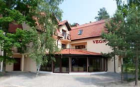 Osrodek Vega Hotel โปเบียโรโว Exterior photo