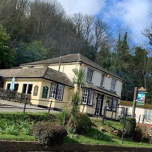 Railway Inn Malvern Wells Exterior photo