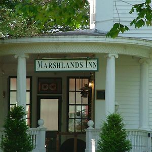 Marshlands Inn แซควิลล์ Exterior photo