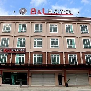 B&L Hotel ซุงไก Exterior photo