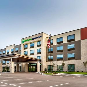 ฮอลิเดย์ อินน์ เอ็กซ์เพรส แอนด์ สวีท มิลวอกี - เวสต์ อัลลิส Hotel West Allis Exterior photo