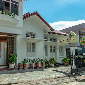 Hotel Kartini บูกิตติงกี Exterior photo