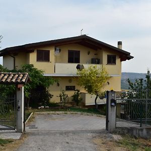 La Villa In Campagna ชิตตา ซานตันเจโล Exterior photo