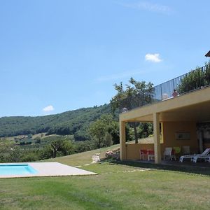 Pivoine Et Cerise Holding Five Bed & Breakfast Saint-Romain-de-Popey Exterior photo