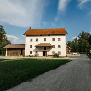 Veranstaltungszentrum Pruehmuehle Mit Schlafplaetzen Villa เอ็กเกนเฟลเดน Exterior photo