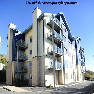 Parc Y Bryn Serviced Apartments อาเบอรีสวิท Exterior photo