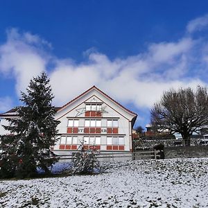 Gasthaus Baeren Schlatt Hotel อัพเพนเซลล์ Exterior photo