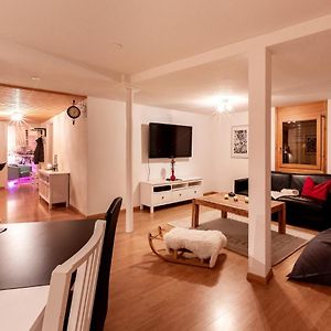 - Apartment Im Herzen Arosas - Grossraumig, Stylisch & Zentral Exterior photo