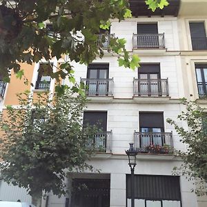 La Vie En Rose Piso En El Centro Apartment บริเวียสกา Exterior photo