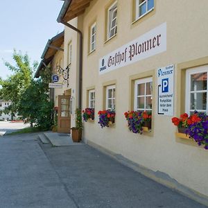 Il Plonner - Hotel Restaurant Biergarten เวสลิง Exterior photo