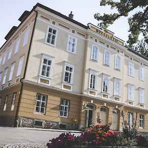 Gemutliches Wohnen In Der Alten Schule ไวทรา Exterior photo