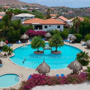 Tropical Bungalow In Seru Coral Resort Curacao With Beautiful Gardens, Privacy And Large Pool วิลเลมสตัด Exterior photo