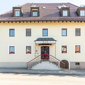 Hotel Krone Strassdorf ชเวบิชกมึนท์ Exterior photo