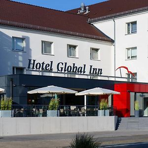 Hotel Global Inn วอล์ฟสบวร์ก Exterior photo