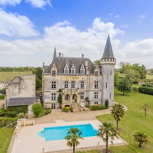 Chateau Borgeat De Lagrange - Privatisation Bed & Breakfast เบลย์ Exterior photo