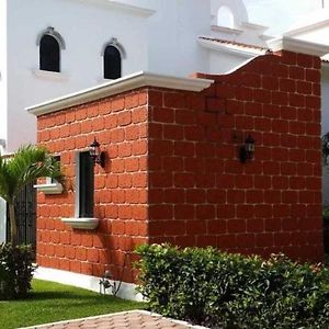 Sunrise Room In Stunning Villa Playacar Townhouse Stage 2 ปลายาเดลการ์เมน Exterior photo