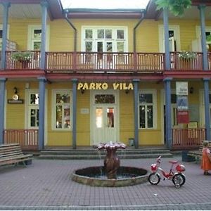 Parko Vila Hotel ดรูซกินินไก Exterior photo