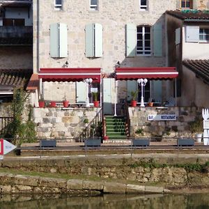 Les Terrasses Du Petit Nerac Bed & Breakfast Exterior photo