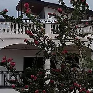 The Winford Boutique Hotel Achimota อักกรา Exterior photo