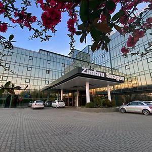 Hotel Zimbru Snagov โอโตเปนี Exterior photo