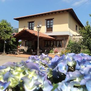 Hotel Rural La Casona Del Fraile โกลุงกา Exterior photo