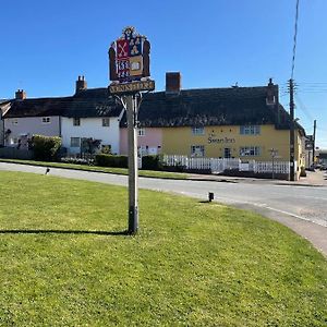 The Swan Inn Monks Eleigh Exterior photo