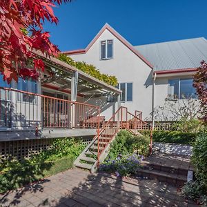 Rose On The Bay - Akaroa Holiday Home Exterior photo