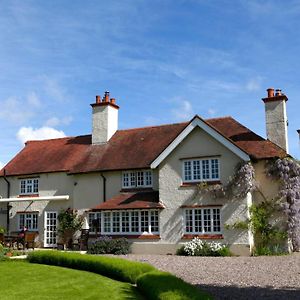 Church Farm B&B Near Telford And Ironbridge ชิฟนาล Exterior photo