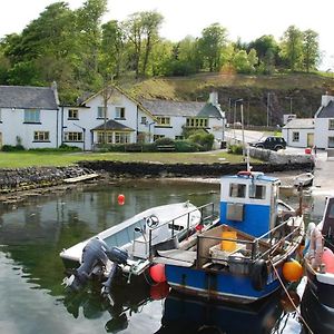 Port Askaig Hotel Exterior photo