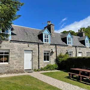 Burnside & Jocks Cottage On The Blarich Estate Rogart Exterior photo