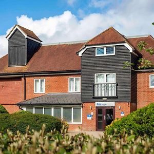 Ibis Budget Stansted Bishops Stortford Hotel บิชอป สตอร์ทฟอร์ด Exterior photo