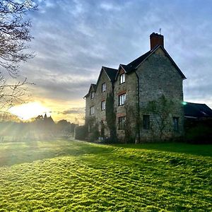 Abbey Farm Bed And Breakfast อาเธอร์สโตน Exterior photo