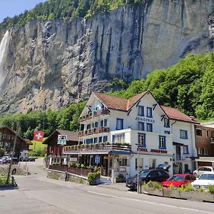 Hotel Restaurant Jungfrau เลาเทอร์บรุนเนน Exterior photo