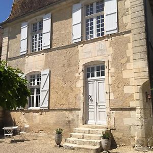 Le Petit Logis Bed & Breakfast Rouillac  Exterior photo