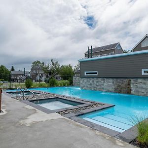 Condo Climatise Pres Du Mont Sainte-Anne Avec Parc Aquatique, Piscine, Spa, Gym, Arcades Et Billard ! โบเพร Exterior photo