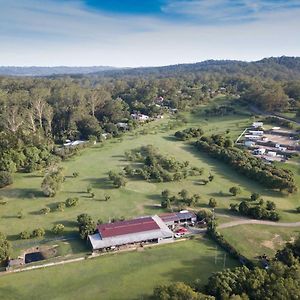 Sunshine Coast Retreat Your Own Private Golf Course Apartment Diddillibah Exterior photo